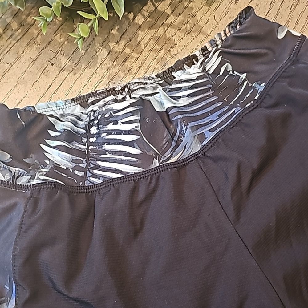Speed dri shorts size S activ8 - Picture 2 of 8